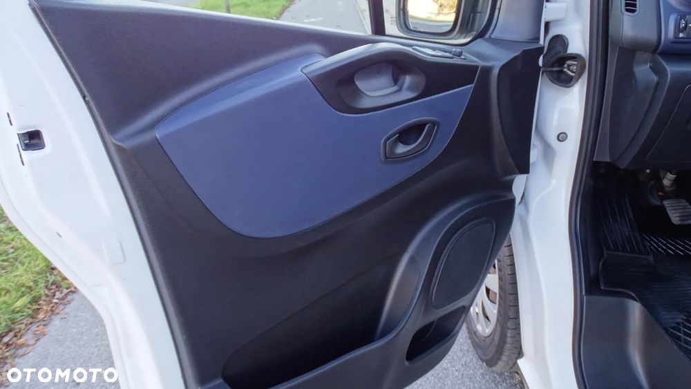 Opel Vivaro L1H1 2,7t Elegance Premium - 13