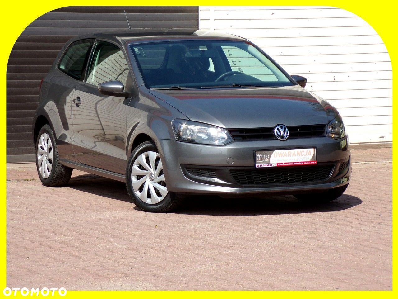 Volkswagen Polo - 1