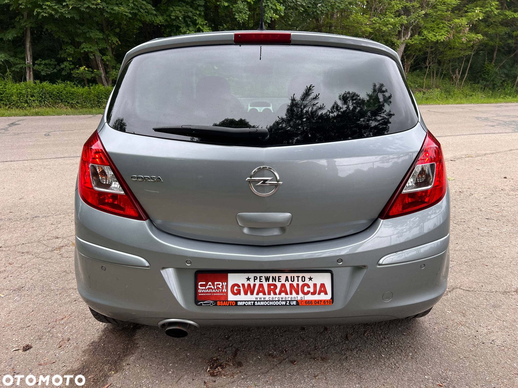 Opel Corsa 1.4 16V Cosmo - 14