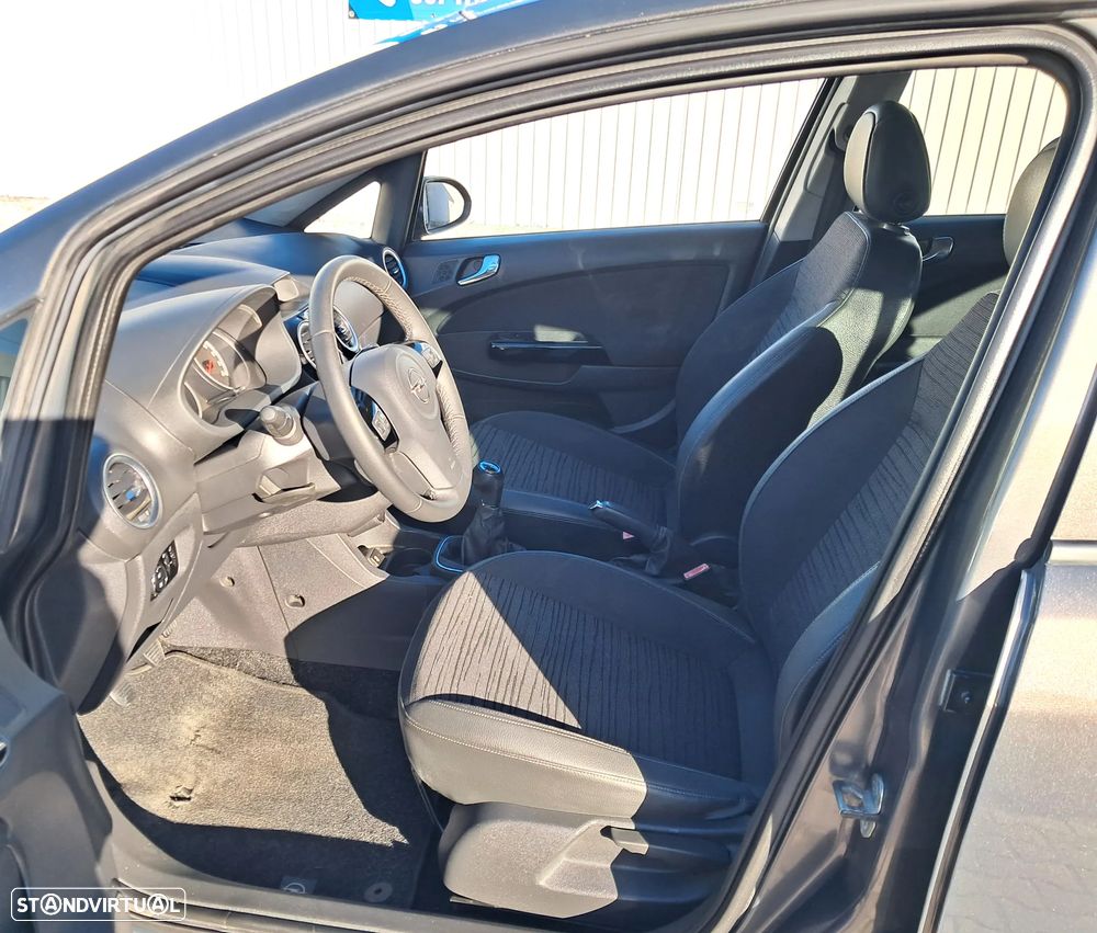 Opel Corsa 1.2 Go! - 9