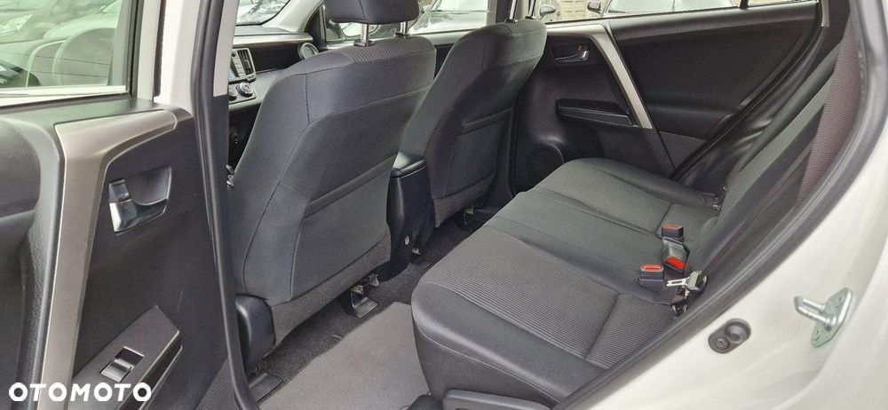 Toyota RAV4 - 29