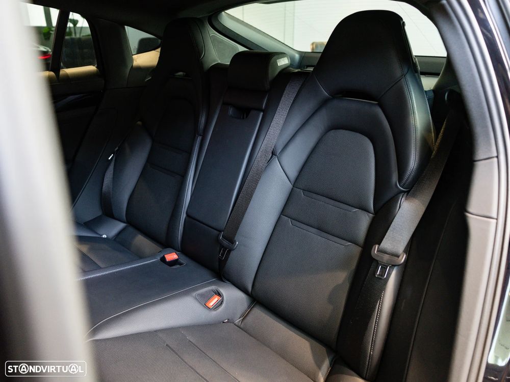 Porsche Panamera 4S E-Hybrid - 29
