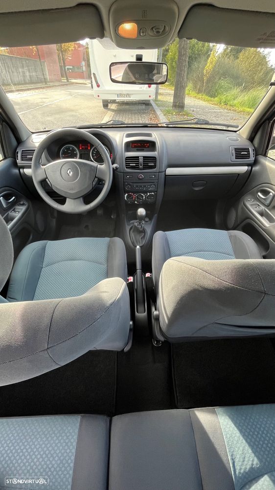 Renault Clio 1.5 dCi SE Extreme - 9