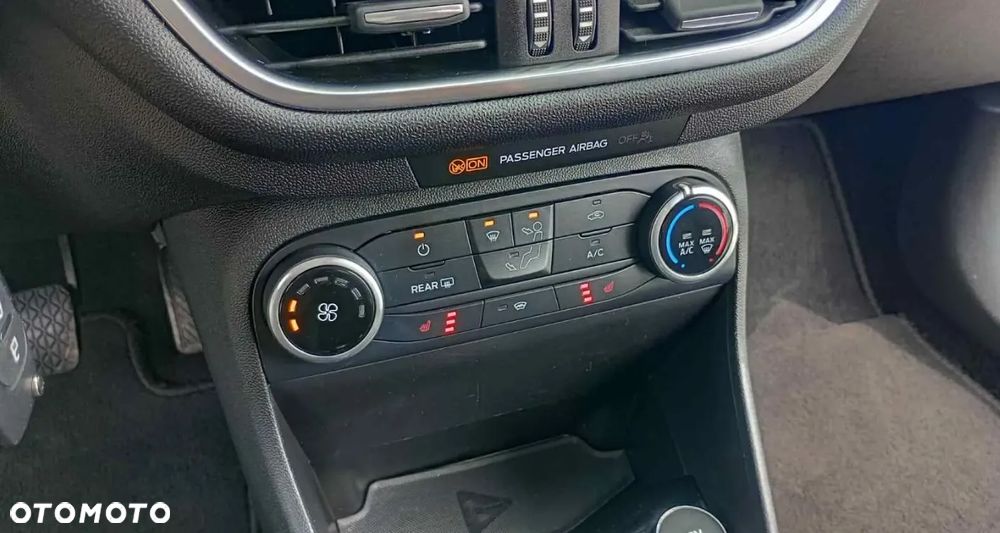 Ford Fiesta 1.1 COOL&CONNECT - 18