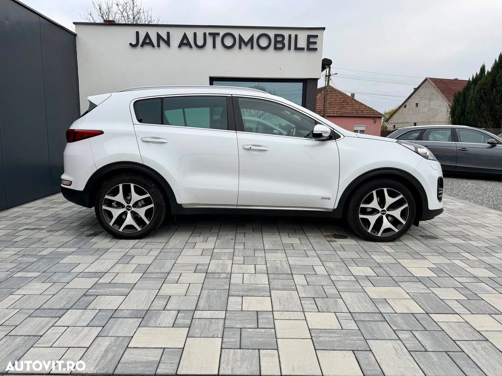 Kia Sportage 2.0 CRDI AWD Eco-Dynamics+ (48V M-H) Aut. GT LINE - 6