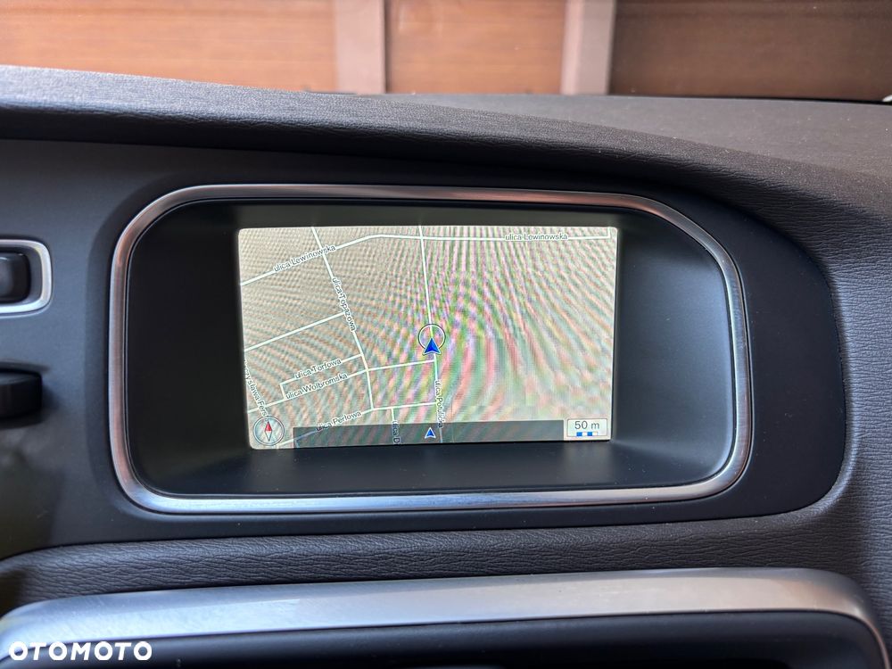 Volvo V40 T3 Summum - 12