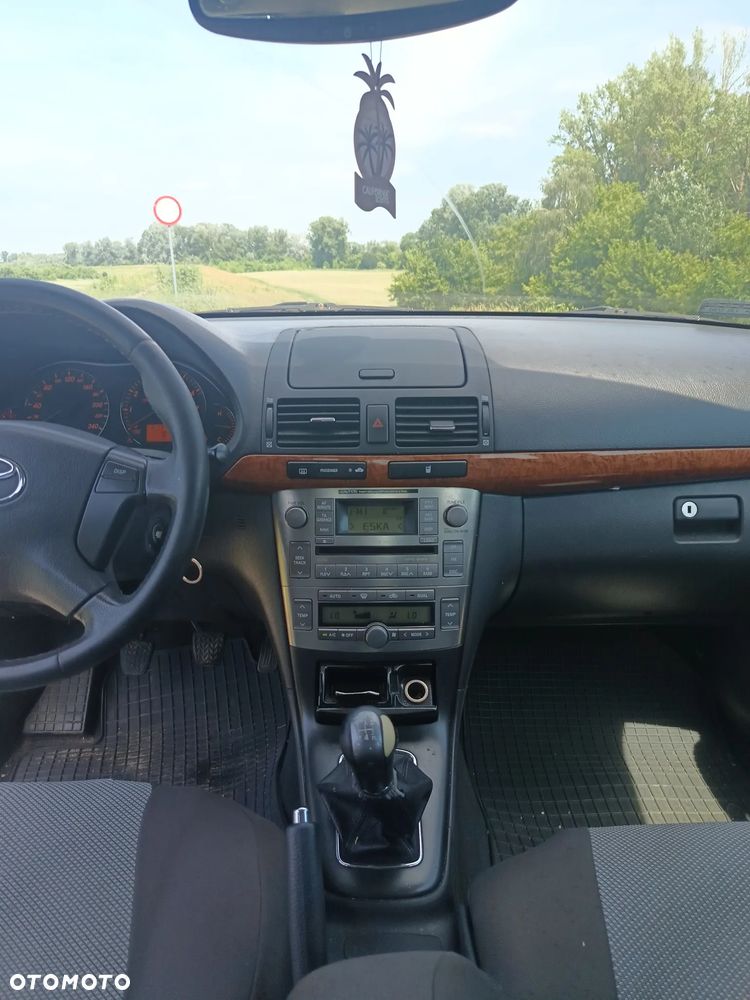 Toyota Avensis 2.0 VVT-i Prestige - 5