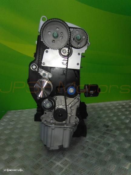 Motor Recondicionado Vw Golf 1.6i De 2004 Ref AZD - 2