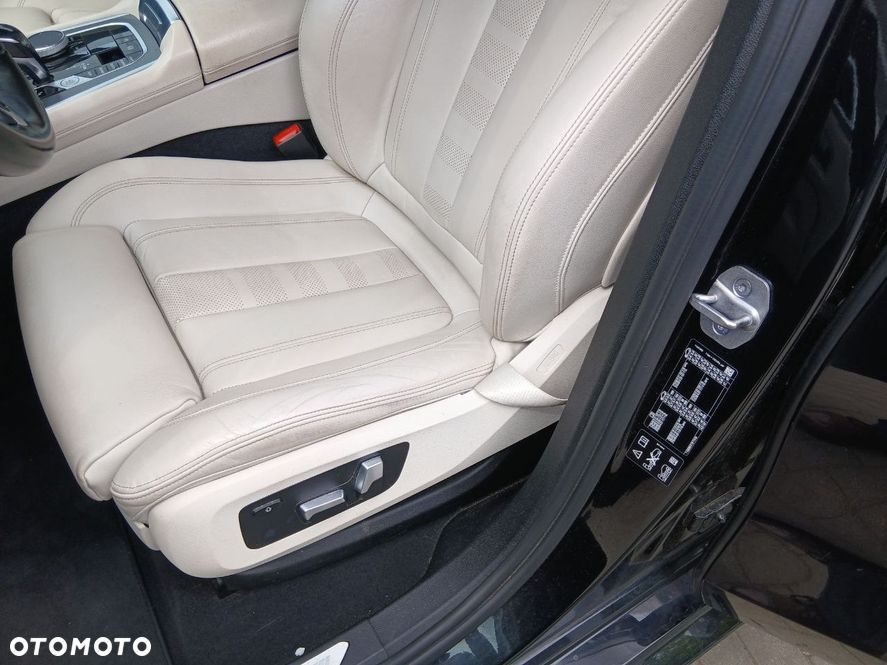 BMW X6 - 10