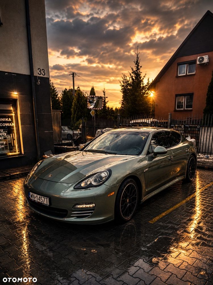 Porsche Panamera 4 PDK - 8