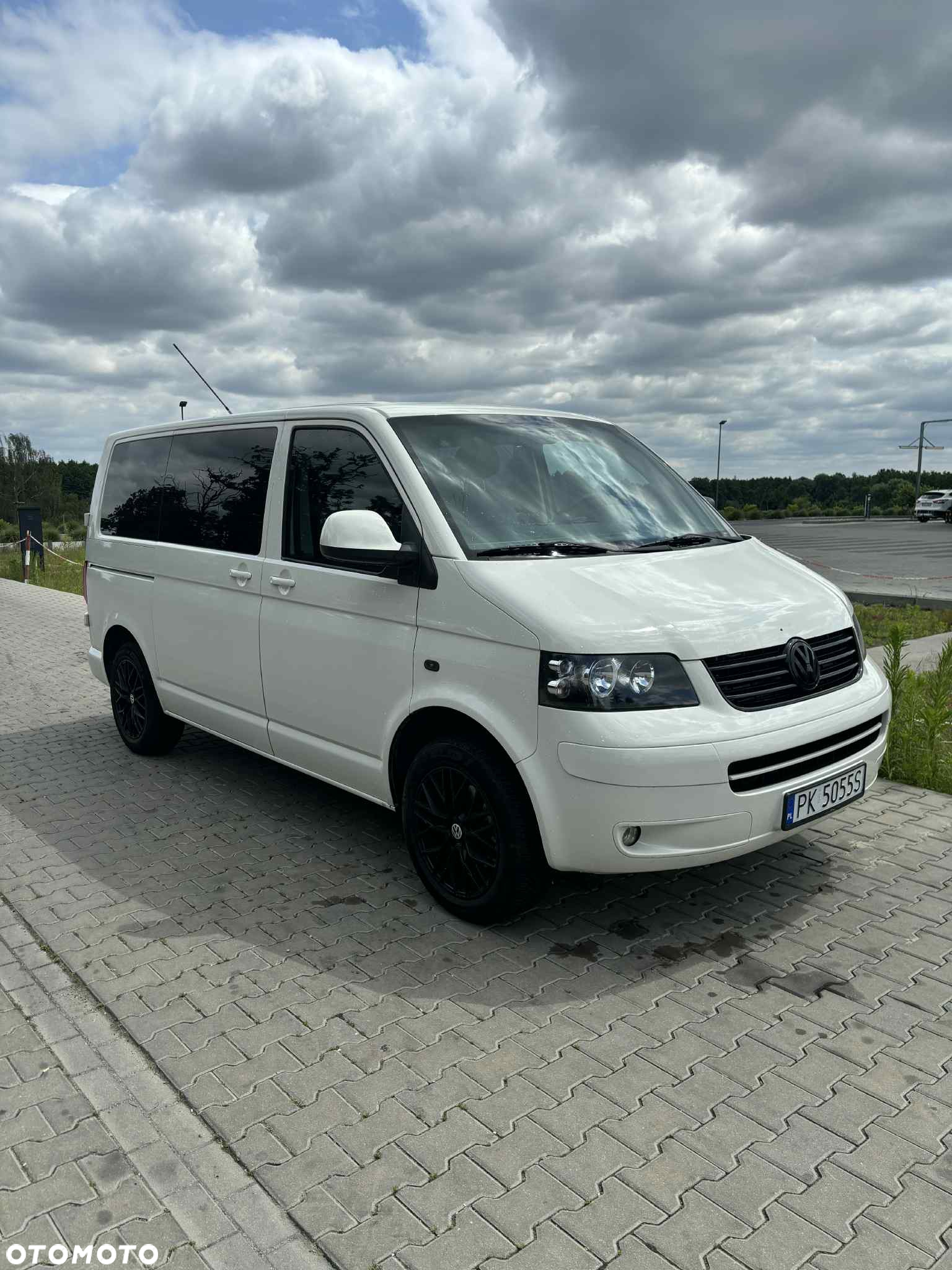 Volkswagen Transporter - 2