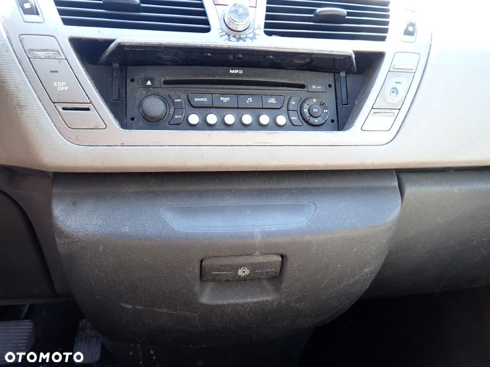 CZĘŚCI - Citroen C4 Picasso I 2,0 HDI 136KM RHJ GRAND PÓŁAT lakier EZR 2007r. INDEX - 10110 - 11