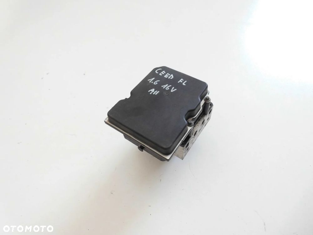 POMPA HAMULCOWA STEROWNIK ABS KIA CEED I LIFT HYUNDAI I30 1.6 16V ORYGINAŁ - 1