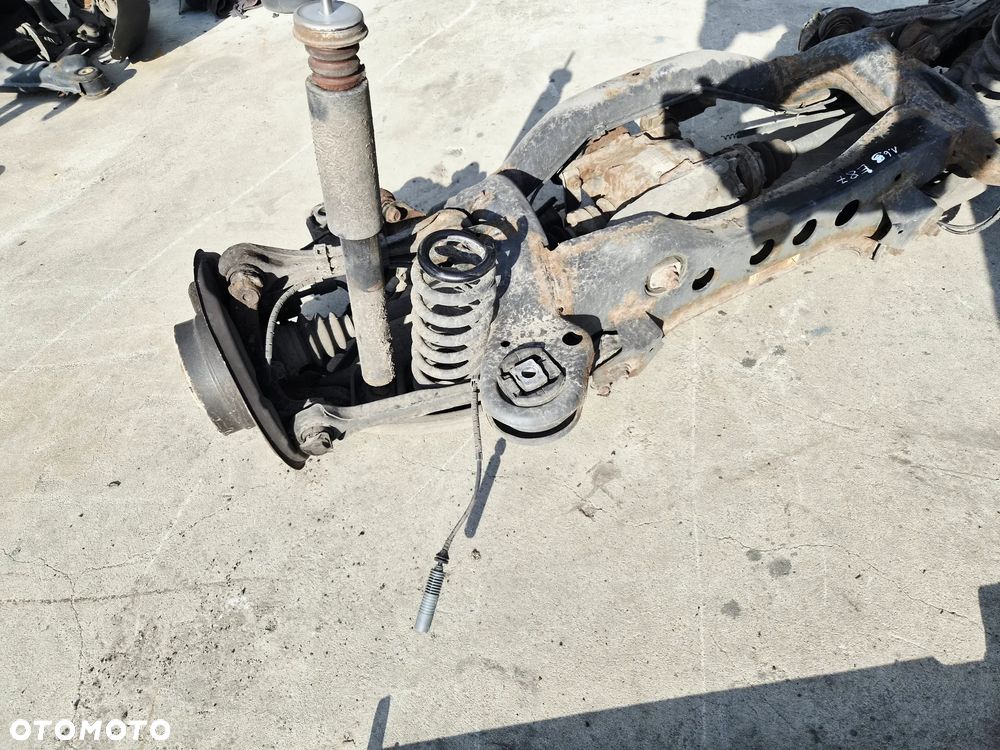 Sanki Zawieszenie Komplet Bez Mostu Tył Tylne BMW 1 E81 E87 - 6