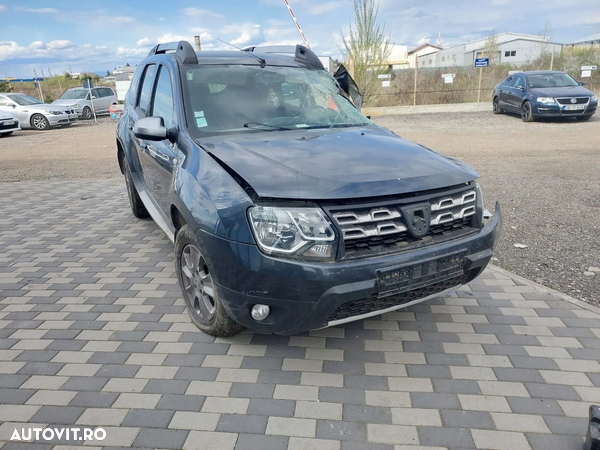 Dezmembram Dacia Duster 1.5 dci k9k 858 an fabricatie 2014