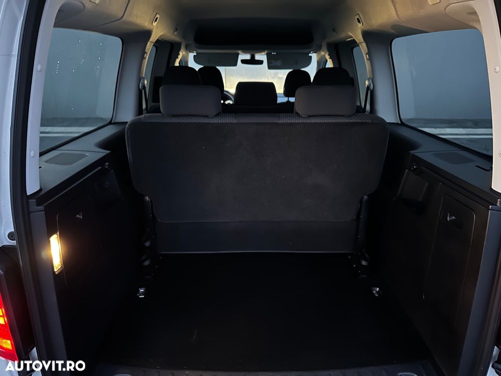 Volkswagen Caddy 2.0 TDI (7-Si.) 4MOTION Maxi Comfortline - 12
