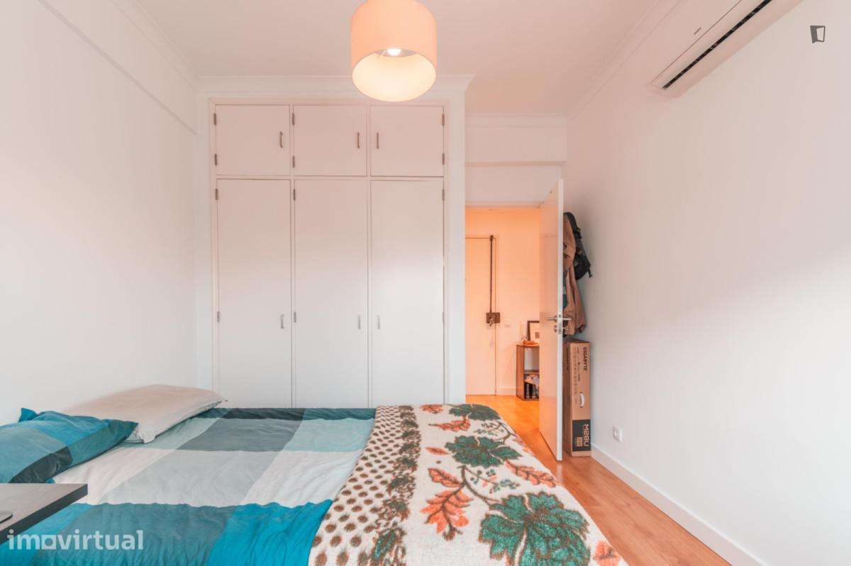 Apartamento com 1 quartos - localizado em Entrecampos Lisbon - Grande imagem: 5/13