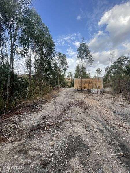 Terreno perto da barragem de odelouca, com largo para casa de madeira - Grande imagem: 5/10