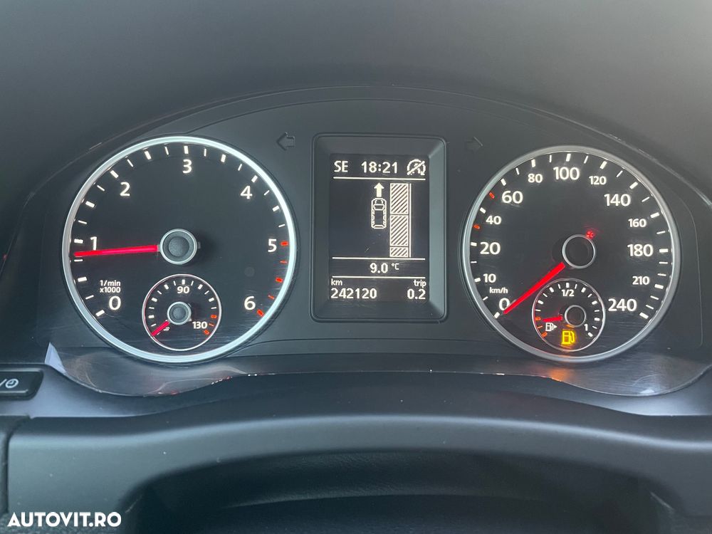 Volkswagen Tiguan - 28