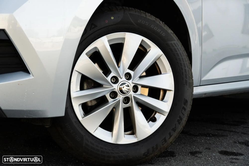 Skoda Kamiq 1.0 TSI Style DSG - 24