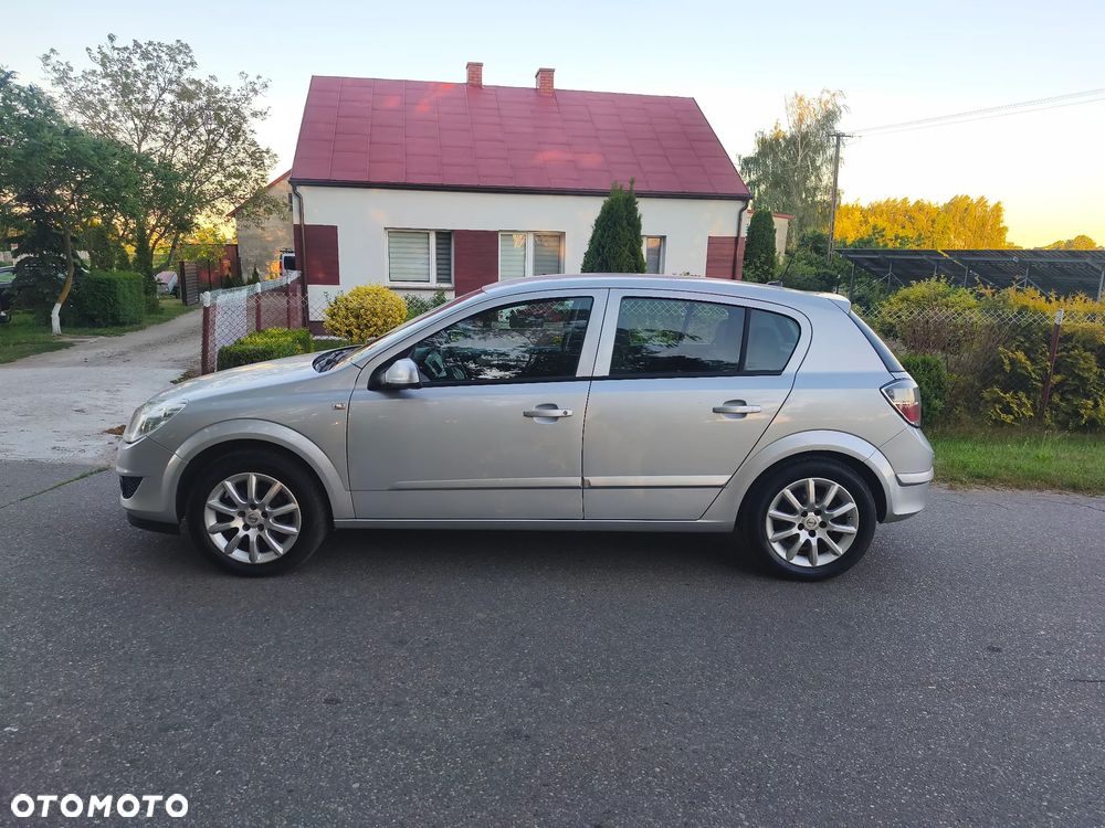 Opel Astra 1.6 Enjoy - 3