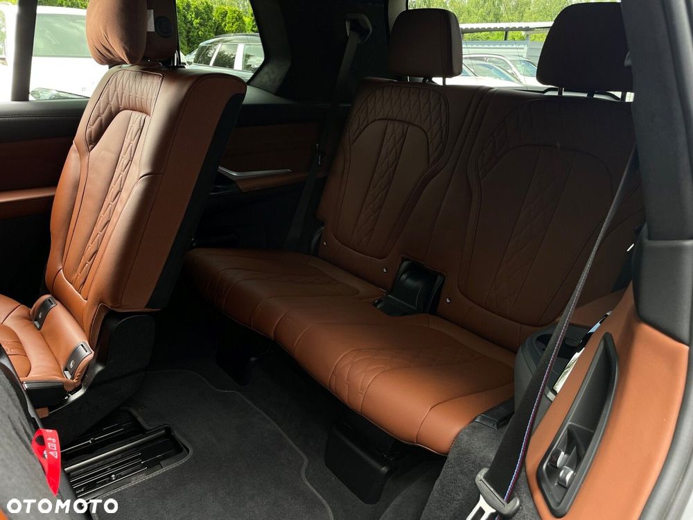 BMW X7 xDrive40d mHEV sport - 23