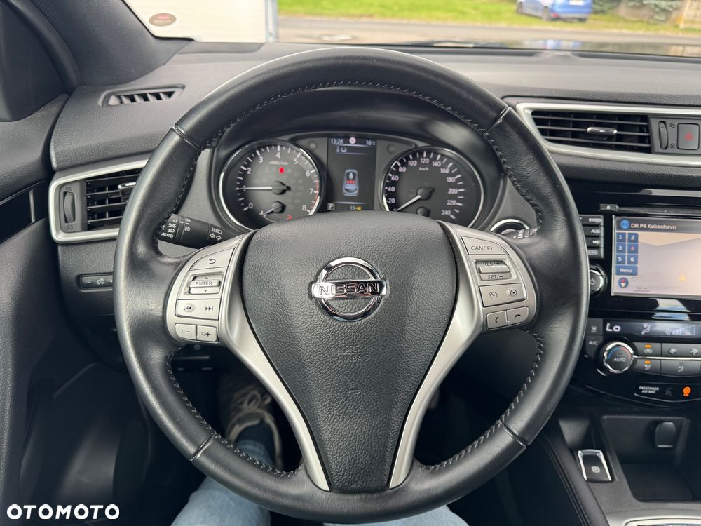 Nissan Qashqai - 14