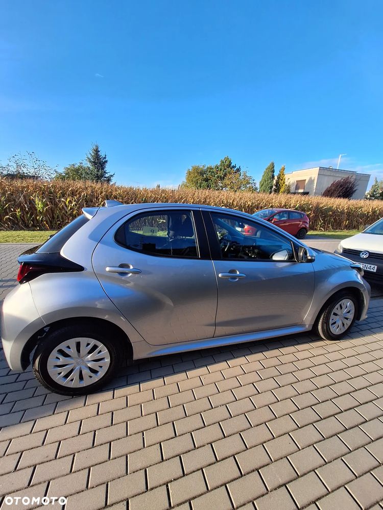 Mazda 2 2023 photo 2