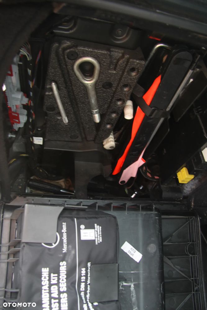 Mercedes-Benz Klasa C 200 CDI Classic Sport Edition - 25