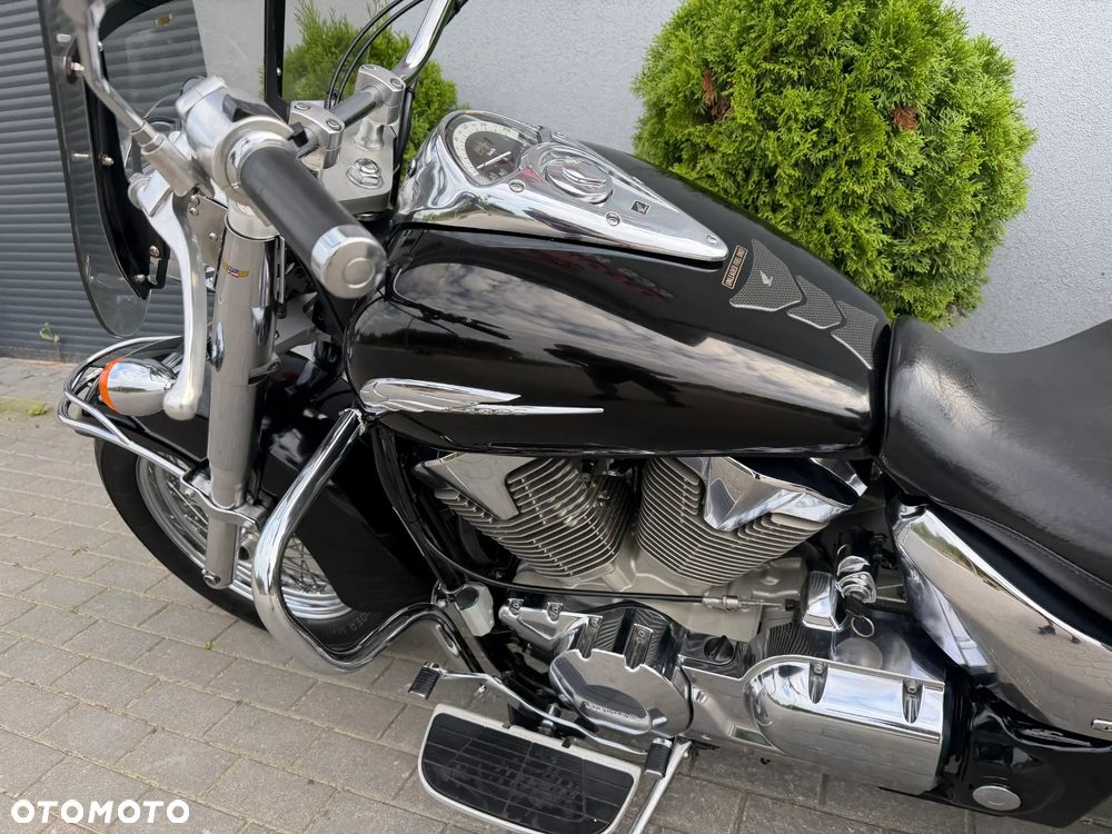 Honda VTX - 37