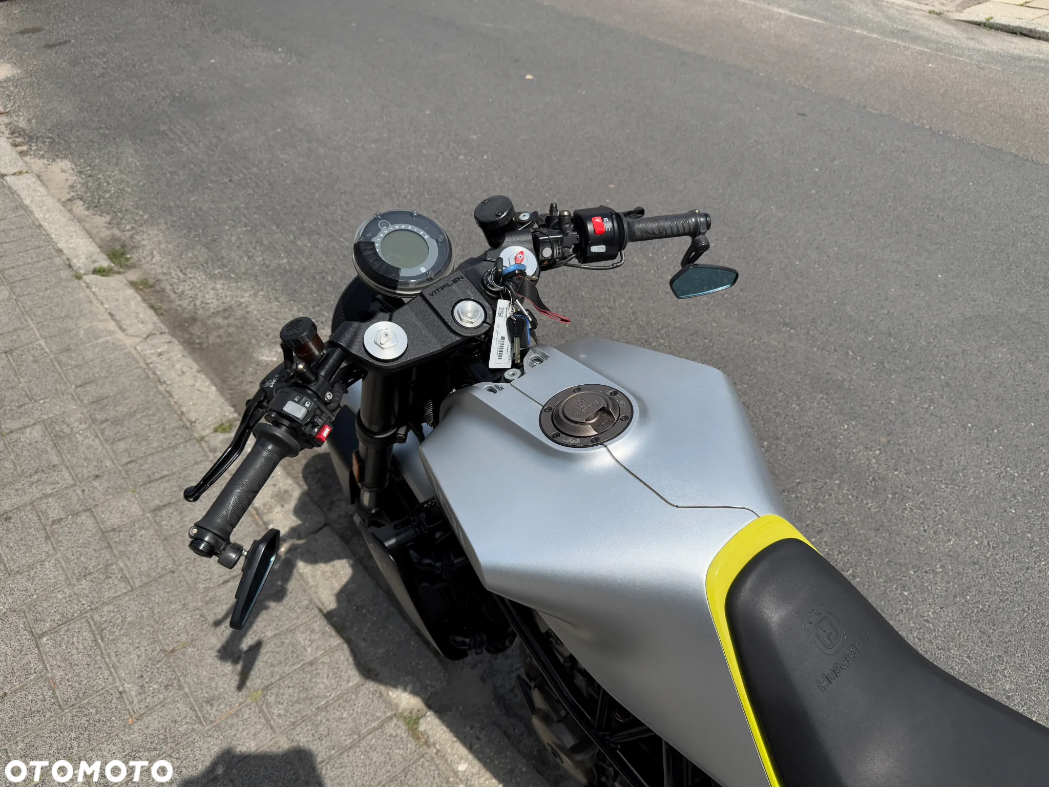 Husqvarna Vitpilen - 27