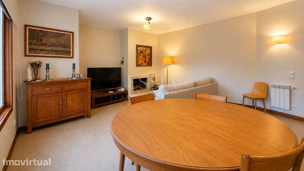 Apartamento T2 Remodelado no Arrábida Place com Garagem - Grande imagem: 2/14