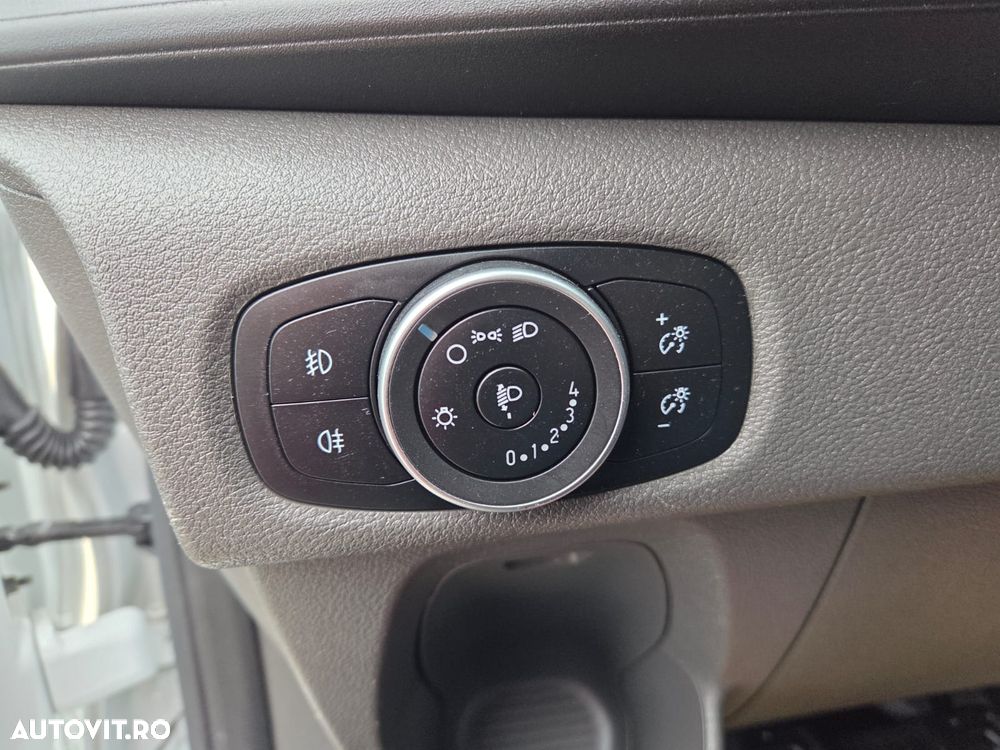 Ford New Transit Custom L1H1 - 31