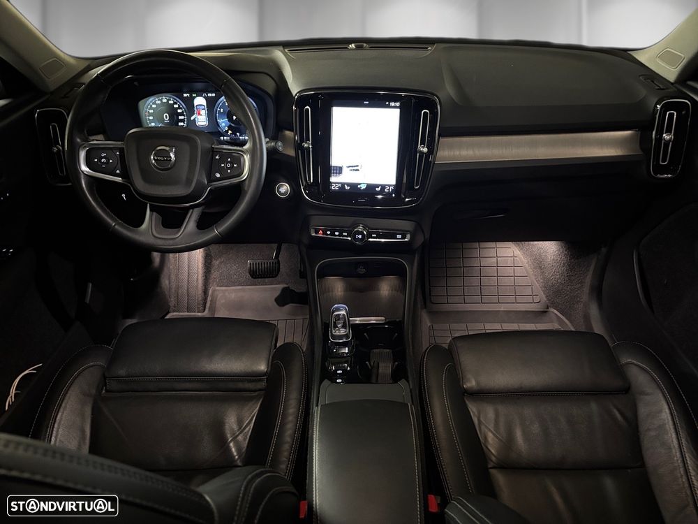 Volvo XC 40 1.5 T2 Inscription Geartronic - 4