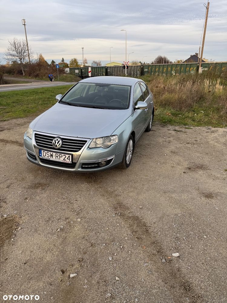 Volkswagen Passat 2.0 FSI 4Mot Comfortline - 1