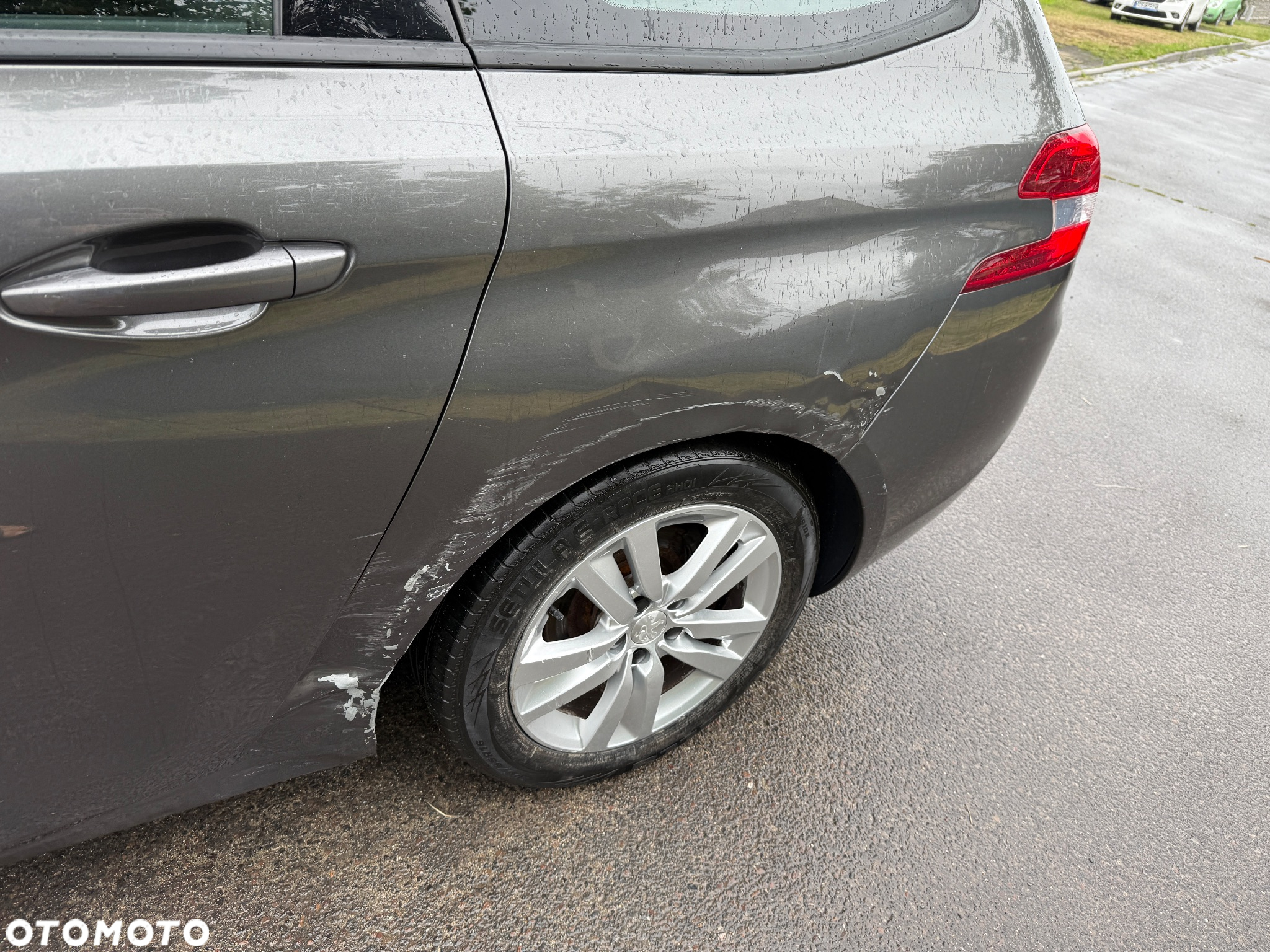 Peugeot 308 1.6 BlueHDi Allure S&S - 11