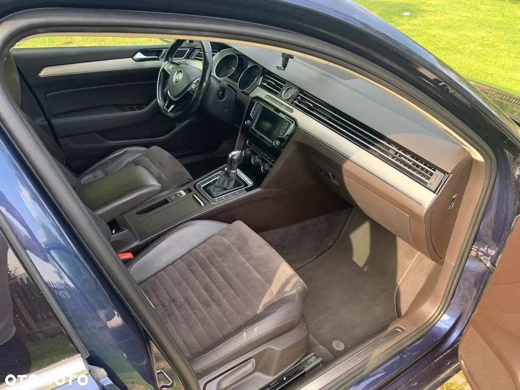 Volkswagen Passat 2.0 TDI BMT Comfortline DSG - 9