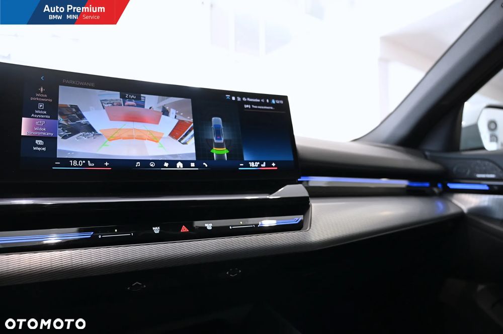 BMW Seria 5 520d xDrive mHEV - 11