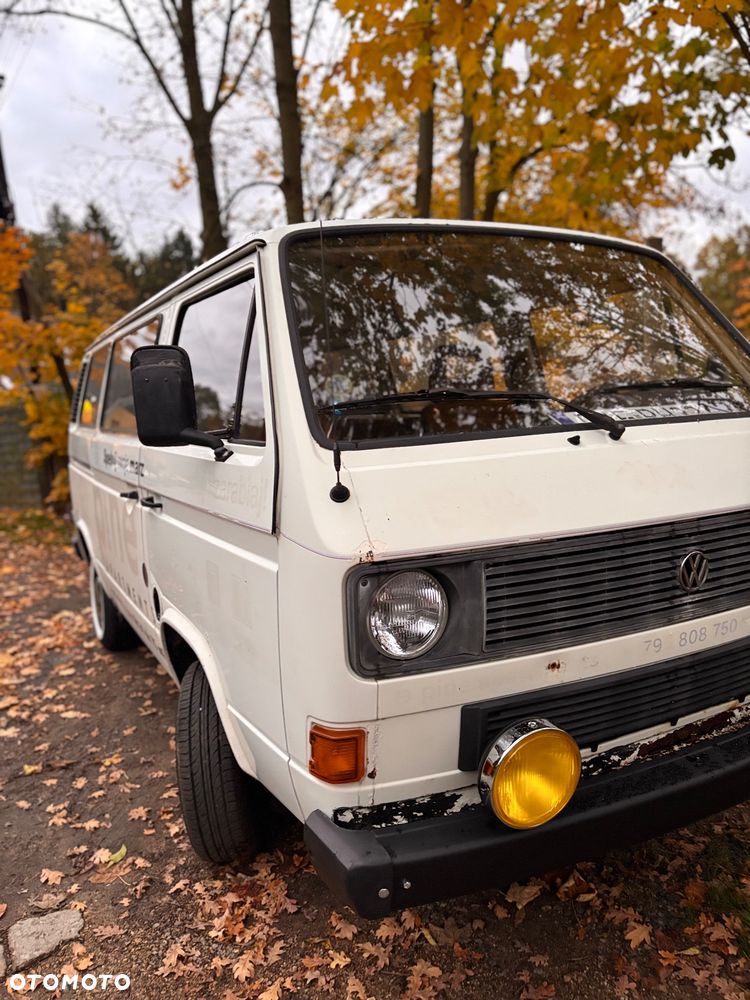 Volkswagen Transporter - 3