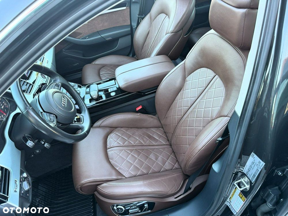 Audi A8 4.0 TFSI L Quattro - 12