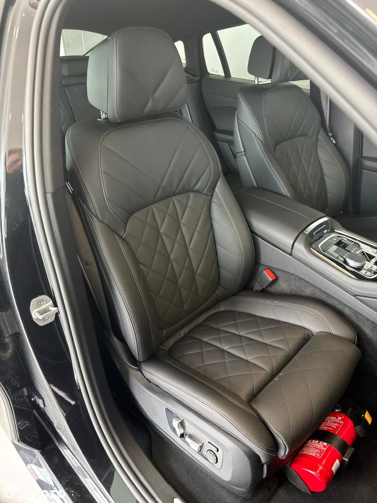 BMW X6 - 16