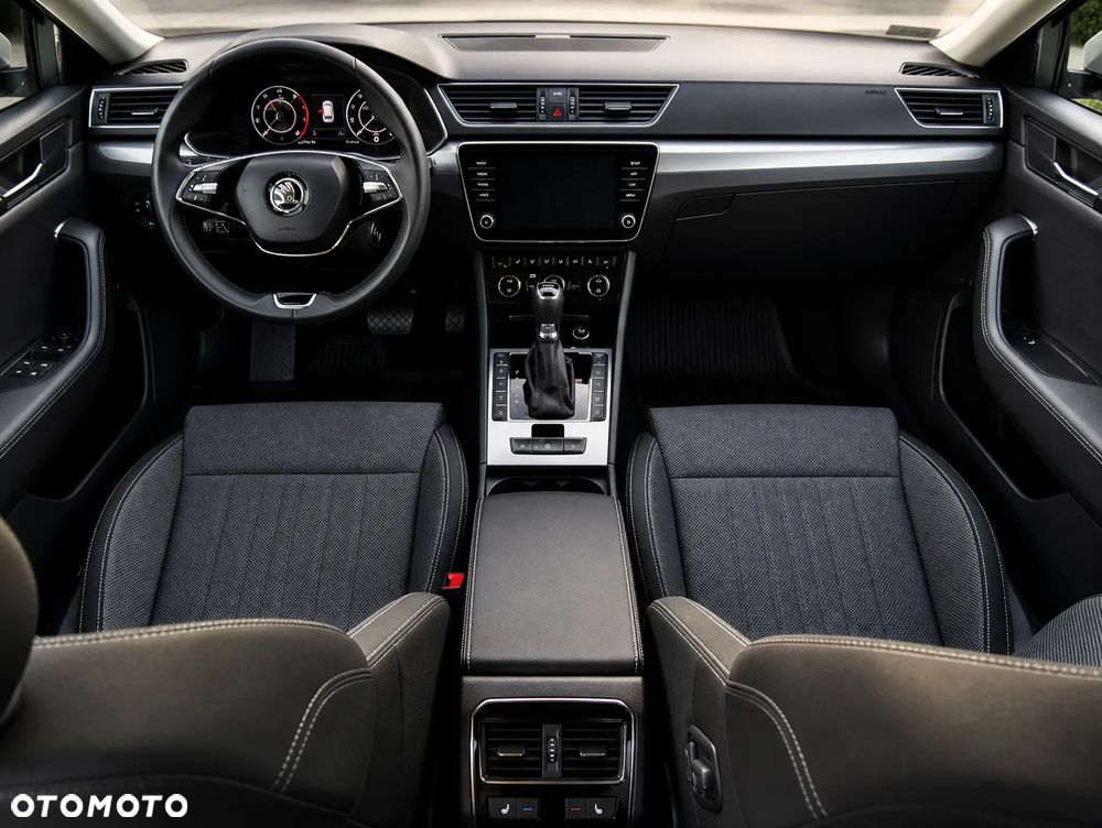 Skoda Superb 2.0 TDI SCR Style DSG - 13