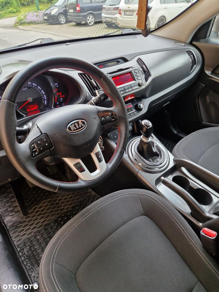 Kia Sportage 2.0 CRDI XL - 3