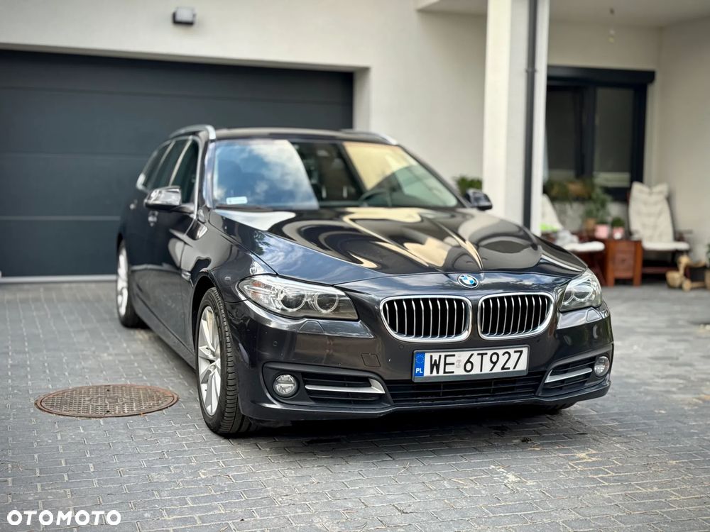 BMW Seria 5 528i xDrive - 13