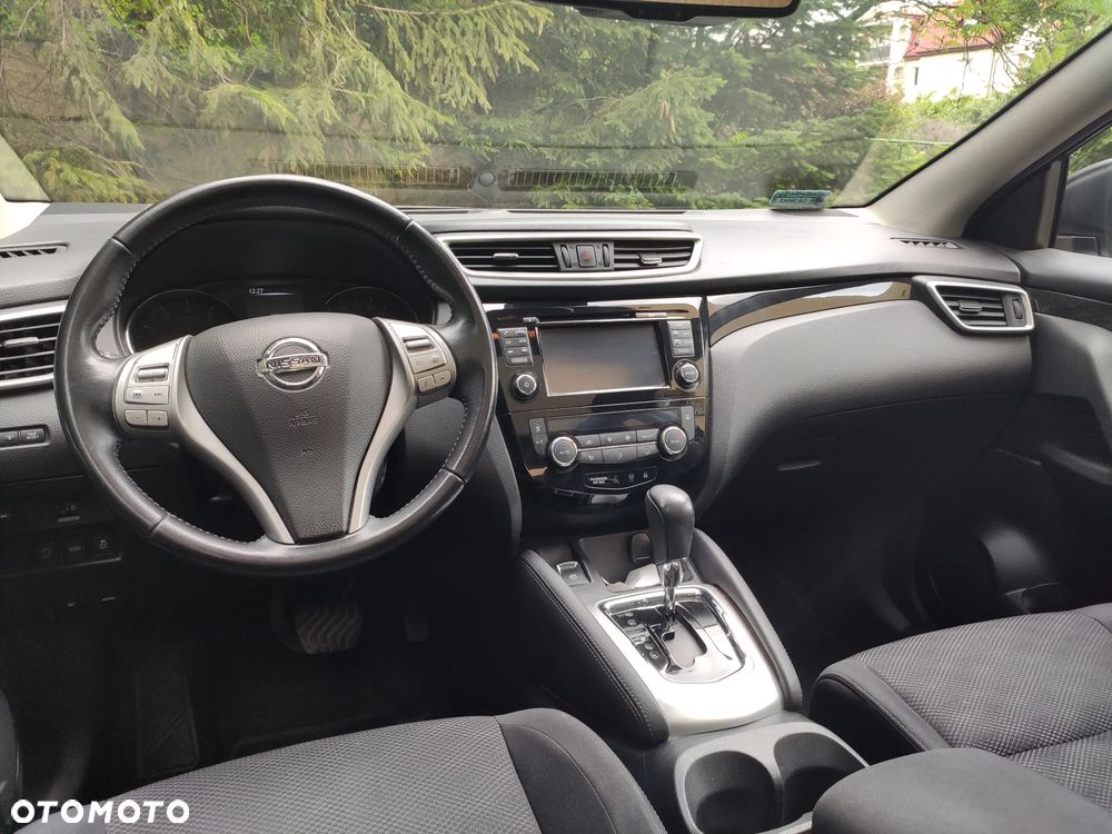 Nissan Qashqai 1.2 DIG-T N-Connecta Xtronic - 12