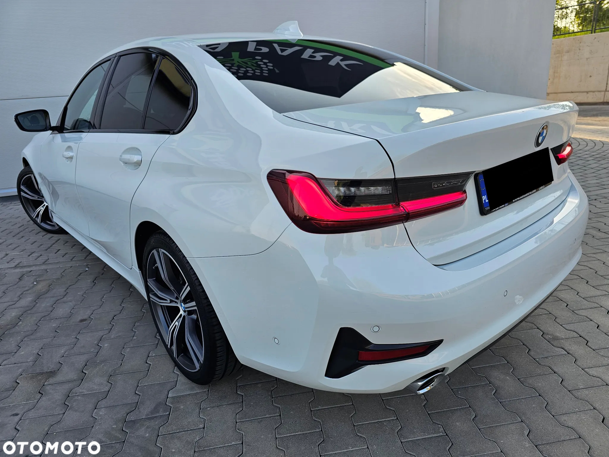 BMW Seria 3 320d xDrive M Sport sport - 10