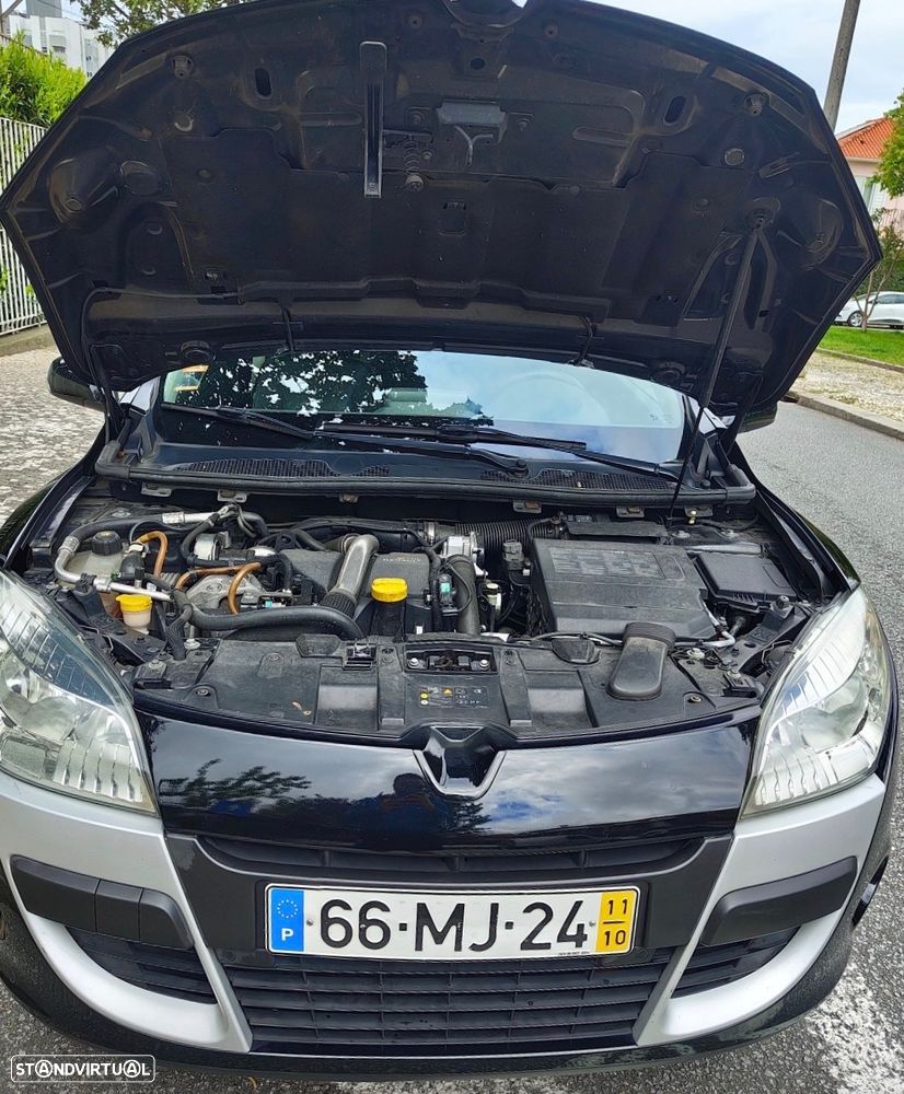 Renault Mégane Coupe 1.5 dCi Bose Edition CO2 Champion - 6
