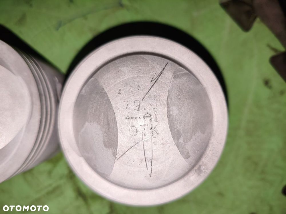 Tłoki 79.0 Ural M61 M62 M63 M66 M67 - 8