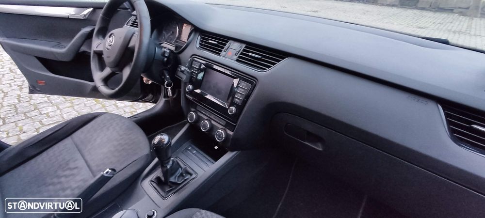 Skoda Octavia Break 1.6 TDi Active - 26