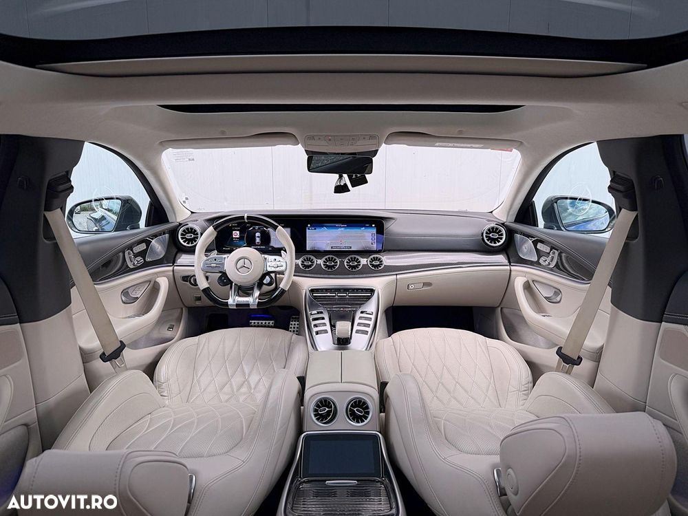 Mercedes-Benz AMG GT 4-door Coupe 63 S 4Matic+ Speedshift MCT 9G - 12